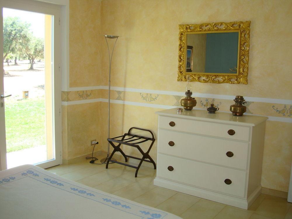 Country Resort Capo Nieddu Santa Caterina Di Pittinuri  Eksteriør billede