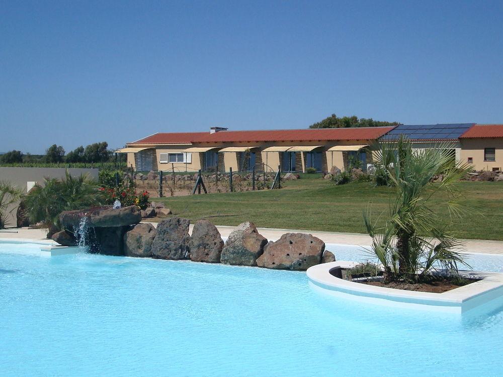 Country Resort Capo Nieddu Santa Caterina Di Pittinuri  Eksteriør billede