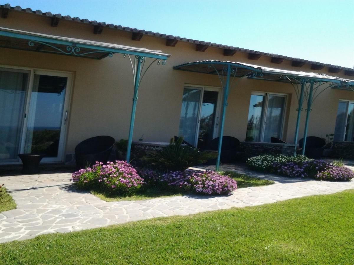 Country Resort Capo Nieddu Santa Caterina Di Pittinuri  Eksteriør billede