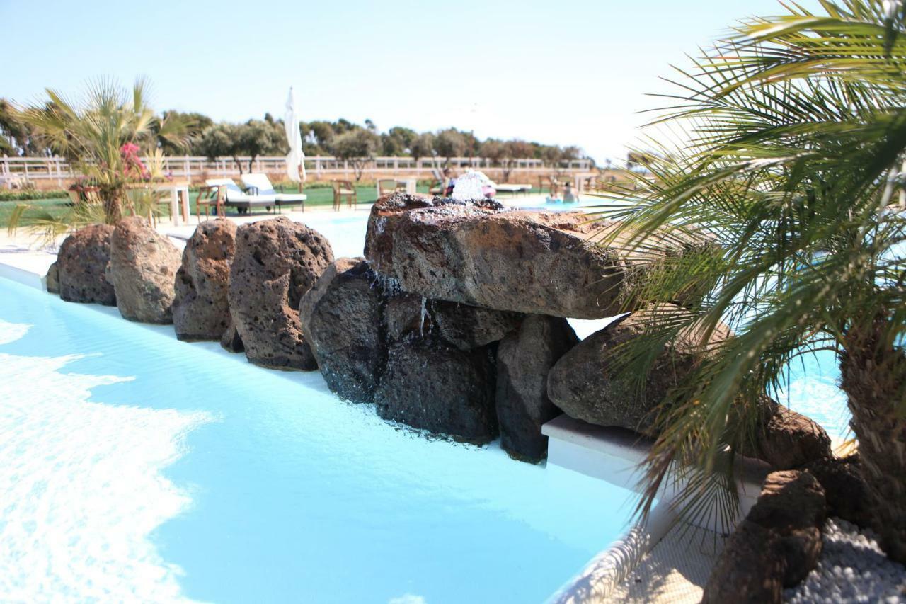 Country Resort Capo Nieddu Santa Caterina Di Pittinuri  Eksteriør billede